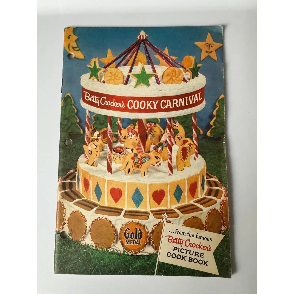 Vintage 1957 Betty‎ Crocker Cooky Carnival Picture Cook Booklet General Mills